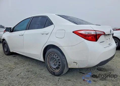 2015 Toyota Corolla L z USA, uszkodzony, nr VIN 5YFBURHE3FP364011